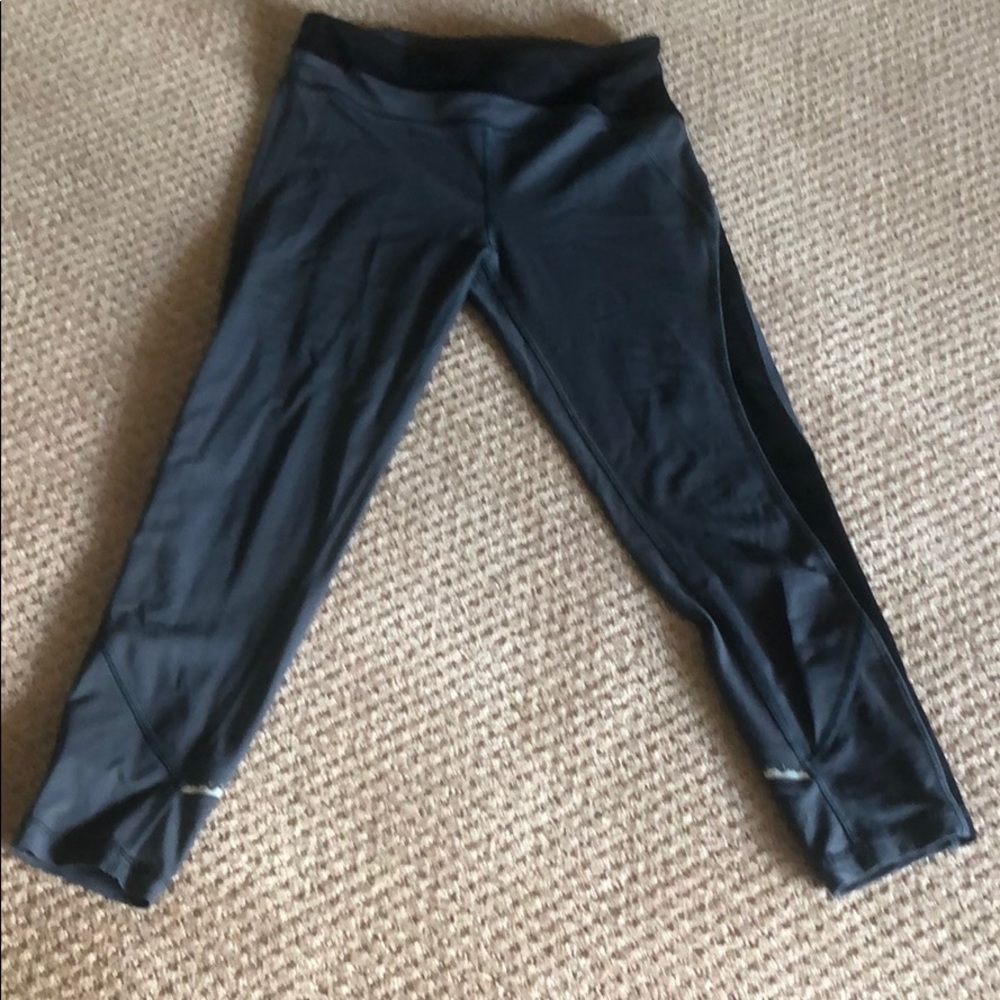 Ivivva Capri legging
